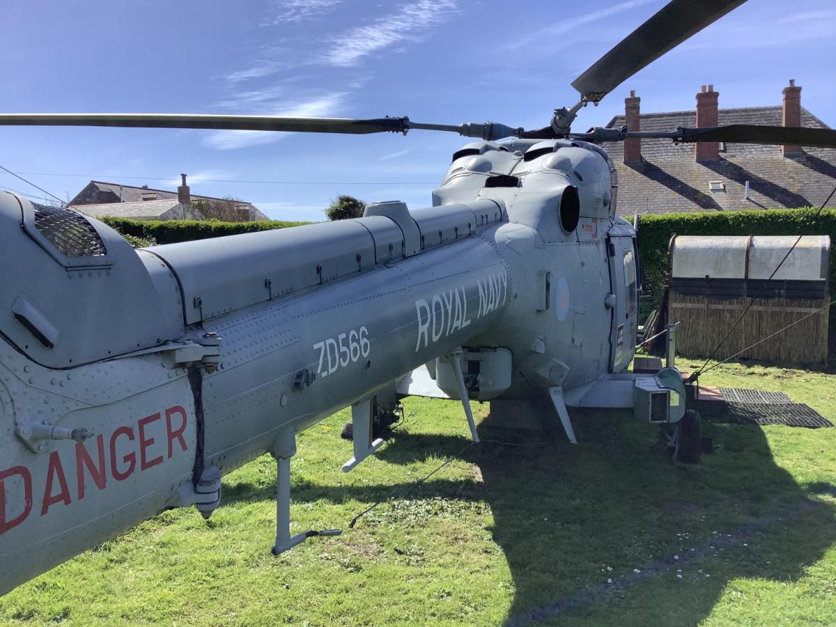 Haelarcher Farmhouse And Helicopter B&B Lizard Esterno foto